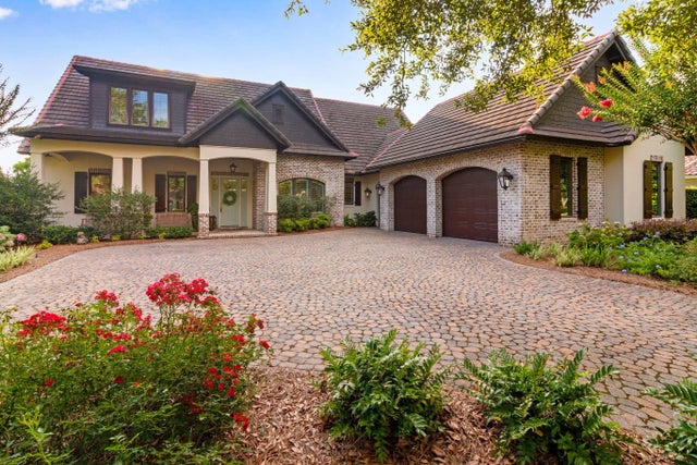 485 Captains Circle, Destin