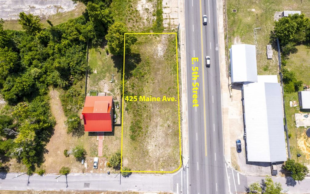 425 Maine Avenue, Panama City