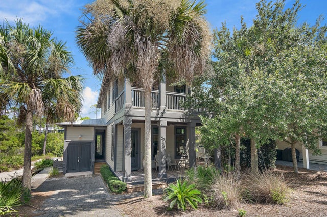 Photo of Listing #978810