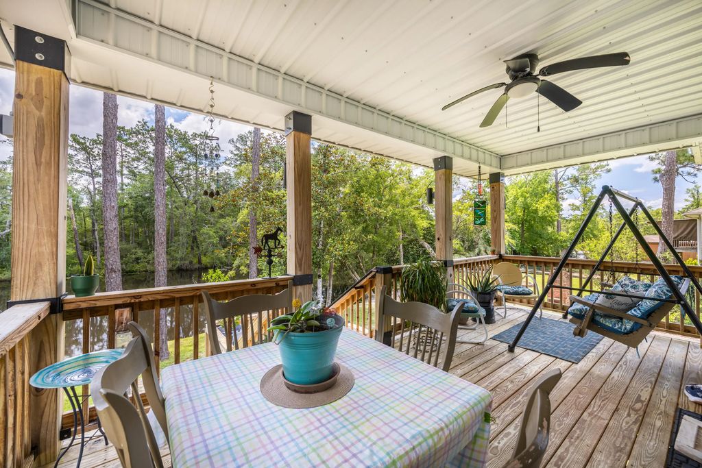 18 of 36 - 158 Johns Lane, Freeport, FL