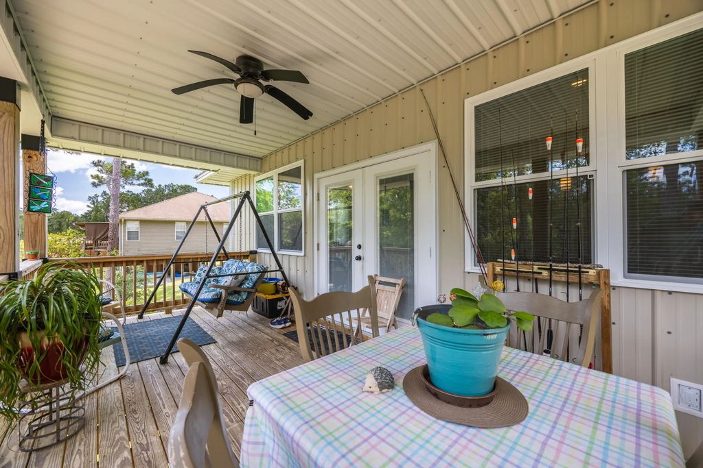 20 of 36 - 158 Johns Lane, Freeport, FL