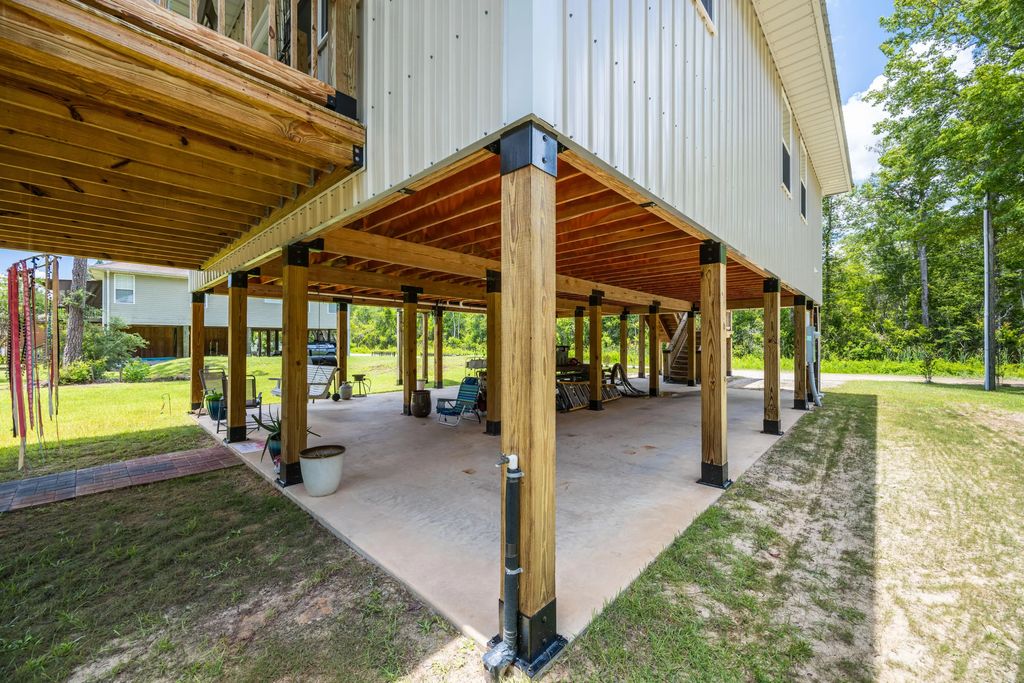 23 of 36 - 158 Johns Lane, Freeport, FL