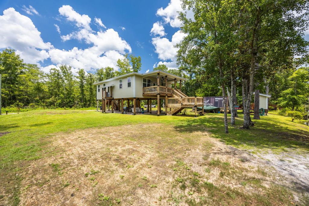 28 of 36 - 158 Johns Lane, Freeport, FL
