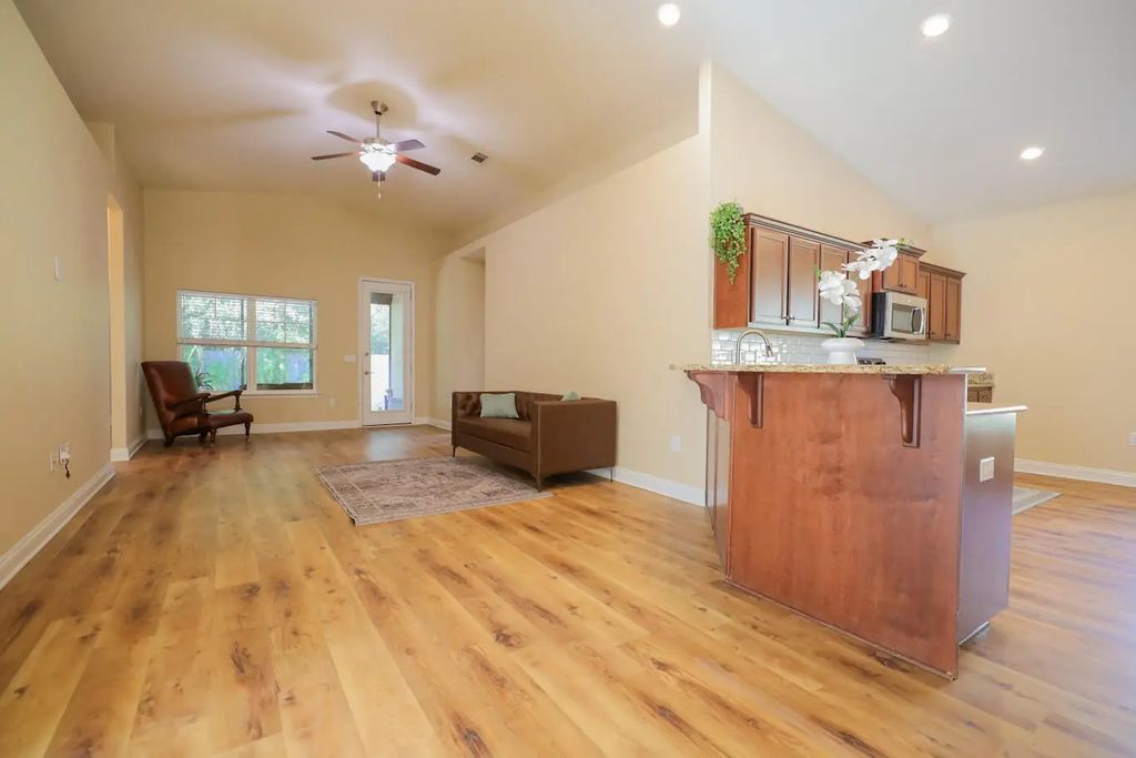 12 of 34 - 96 Benton Boulevard, Freeport, FL
