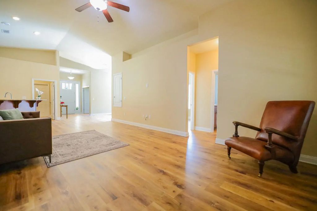 15 of 34 - 96 Benton Boulevard, Freeport, FL