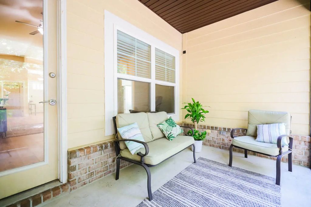 28 of 34 - 96 Benton Boulevard, Freeport, FL