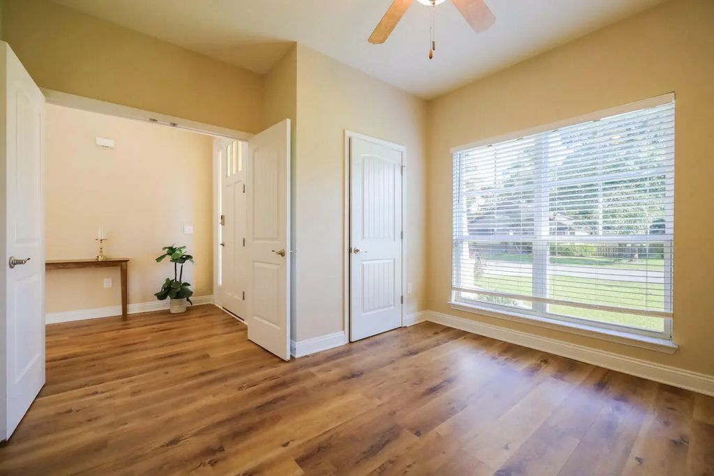 4 of 34 - 96 Benton Boulevard, Freeport, FL