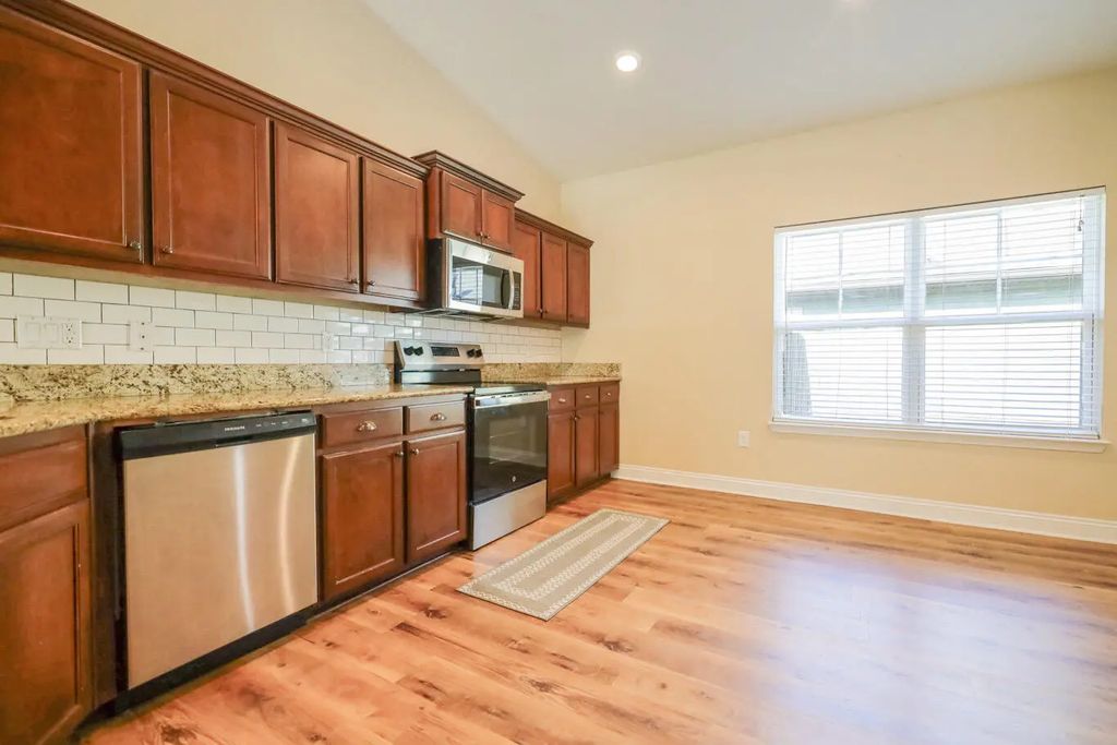 9 of 34 - 96 Benton Boulevard, Freeport, FL