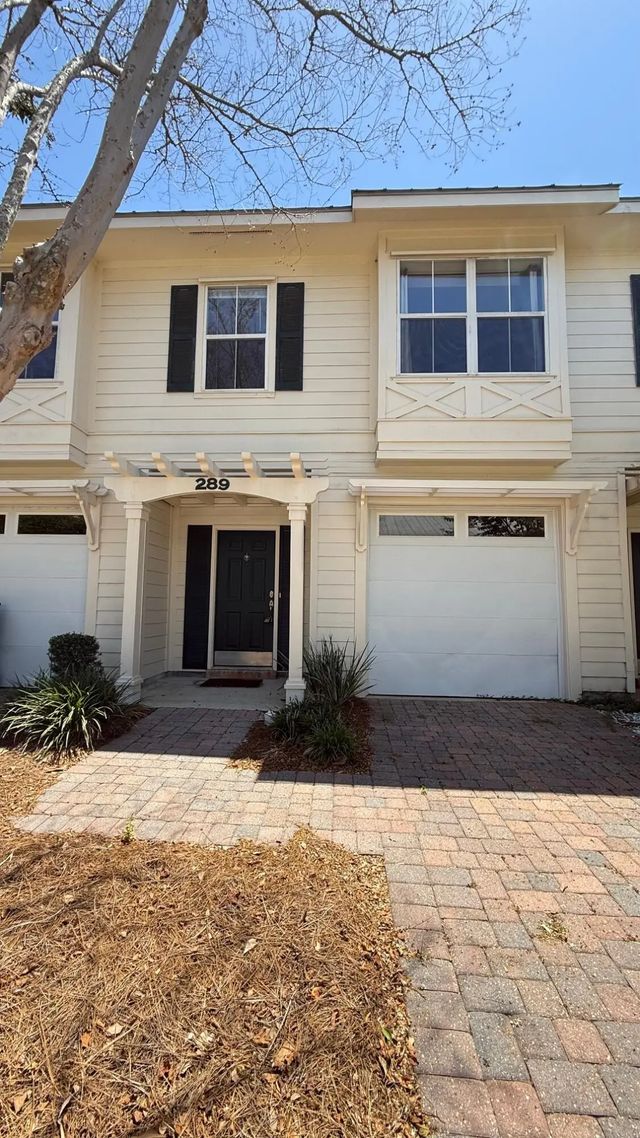 Photo of Listing #979465