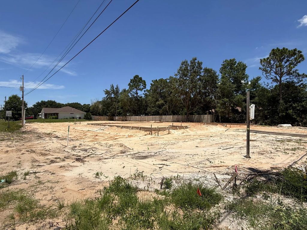 2079 Andorra Street, Navarre