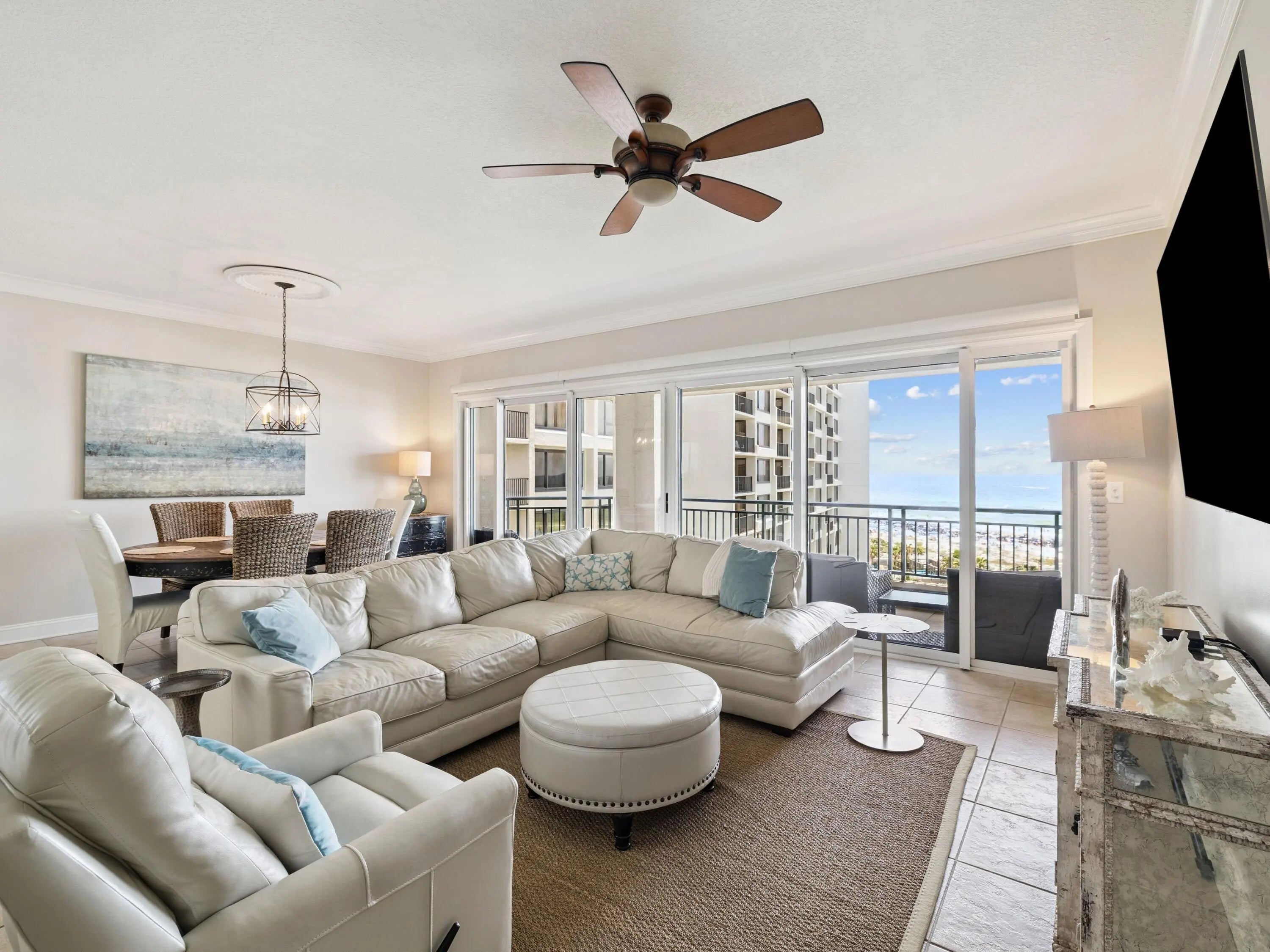 Photo of Listing #979624