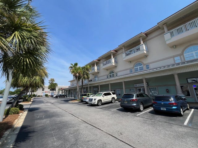 Photo of Listing #979561