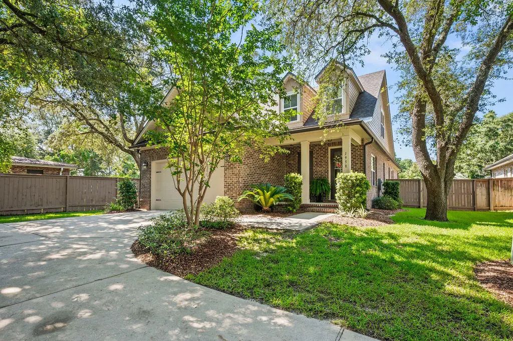 1958 Hattie Mae Lane, Niceville