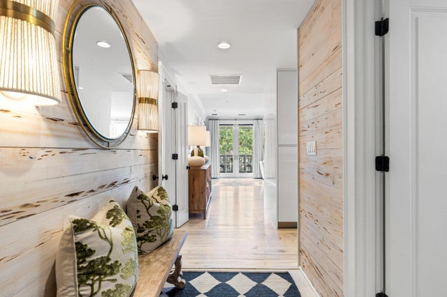 104 N Barrett Square # 2b, Inlet Beach