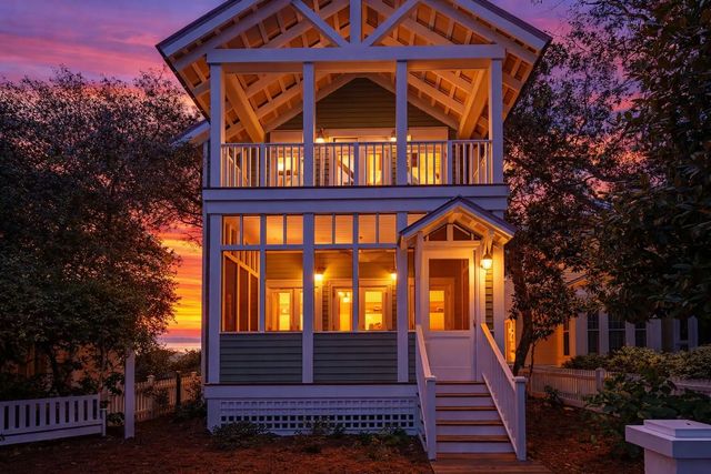 Photo of Listing #980167