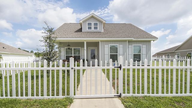 Photo of Listing #980199