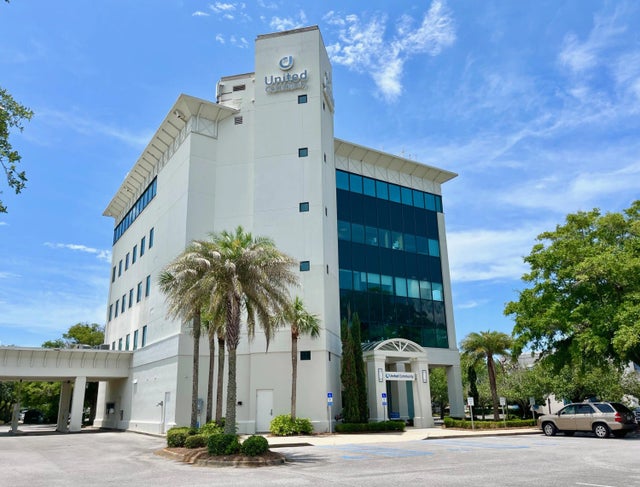 35008 Emerald Coast Parkway 204, Destin.