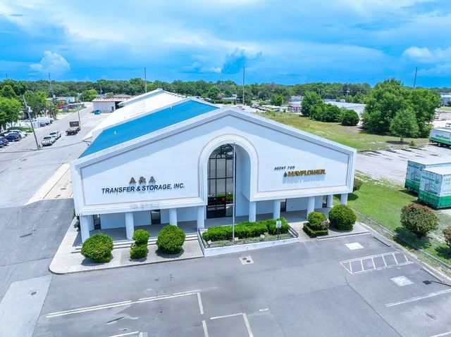 Photo of Listing #980484