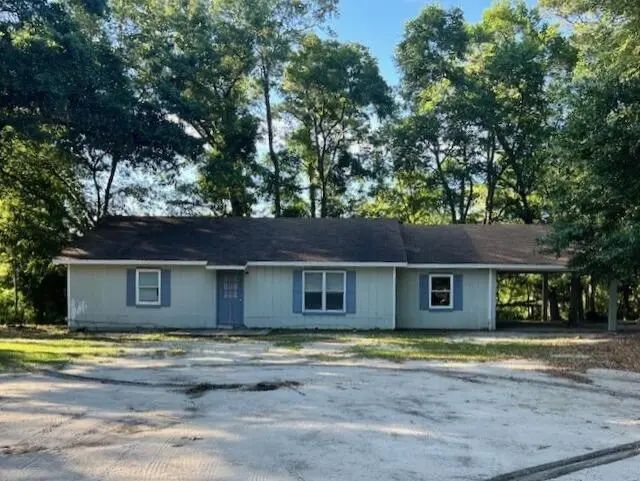 Photo of Listing #980555