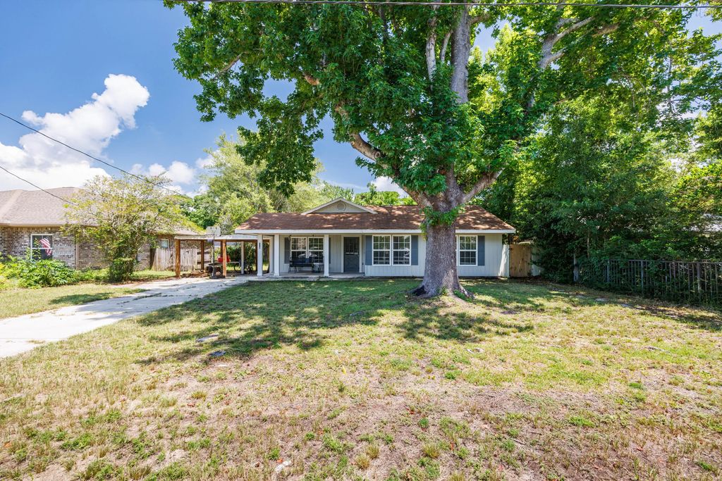 209 Michael Avenue, Mary Esther