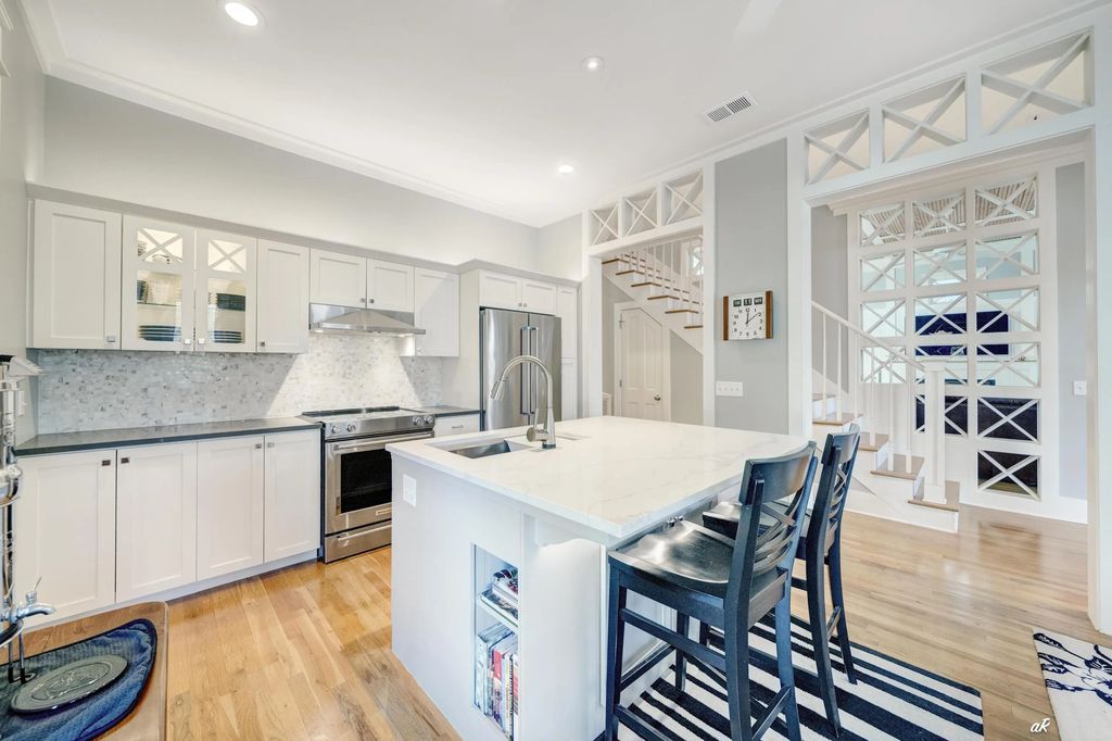 9 of 68 - 209 Dune Crest Lane, Panama City Beach, FL