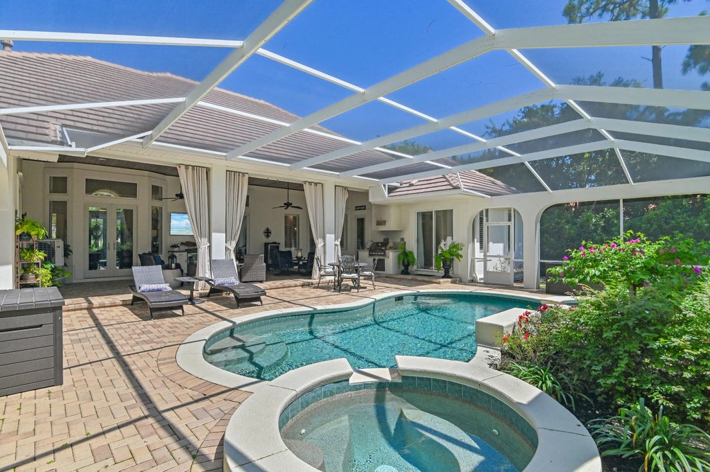 4564 Nautical Court, Destin