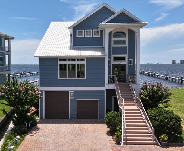 Photo of Listing #980730