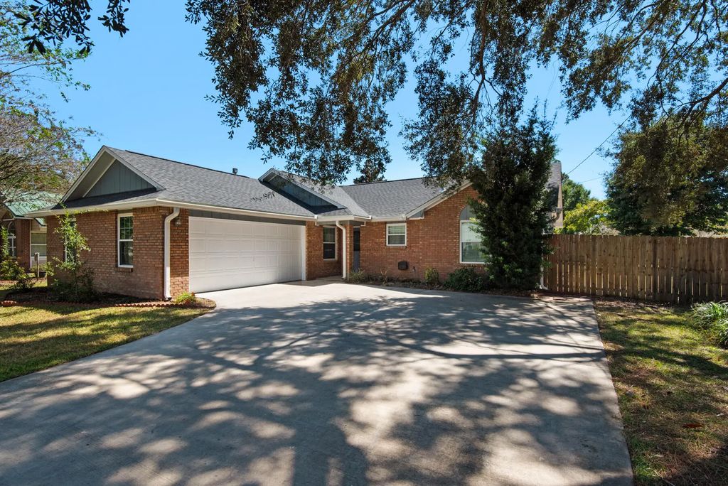 4022 13th Street, Niceville
