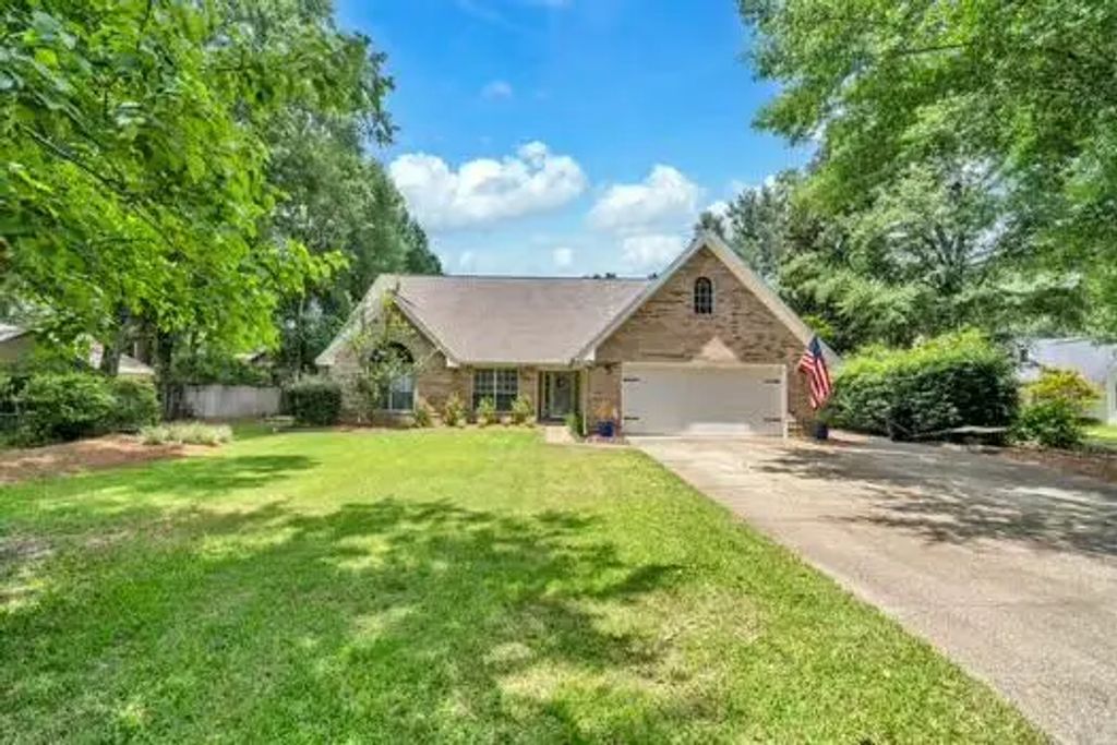 205 Jamaica Cove, Niceville