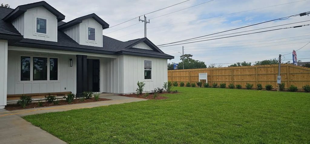 9225 Ridge Drive, Navarre