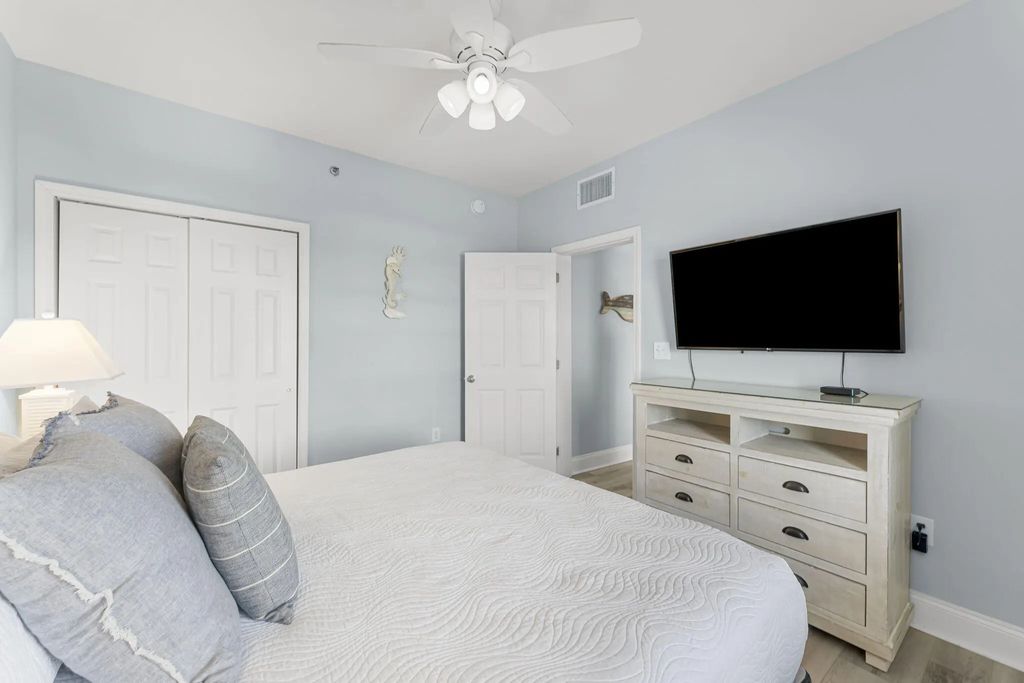 7 of 40 - 9860 S Thomas Drive Unit 609, Panama City Beach, FL
