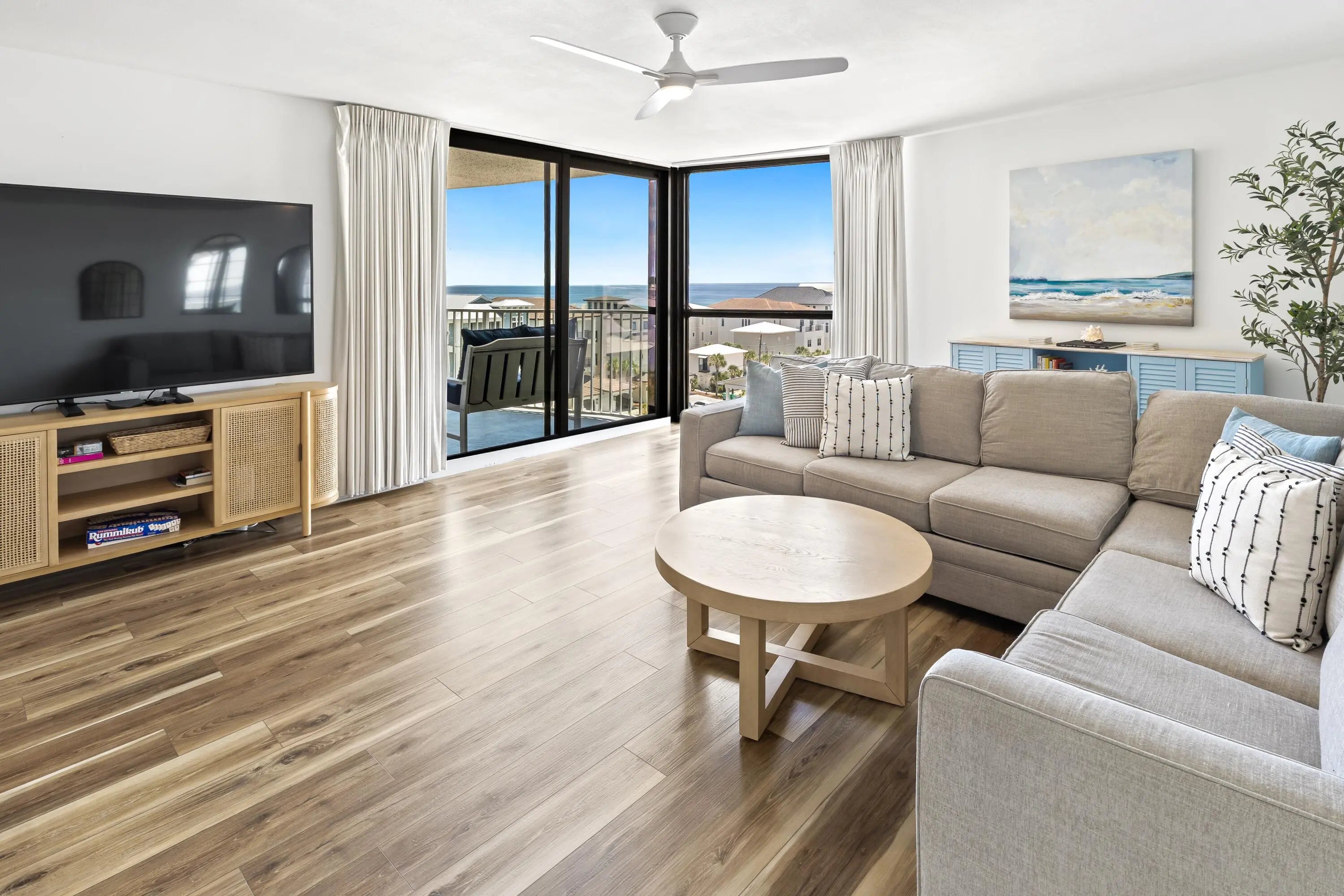 Photo of Listing #981215