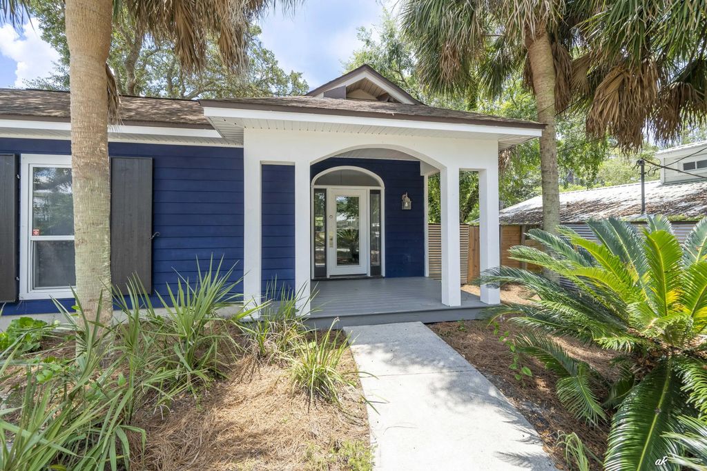 508 Le Grand Drive, Panama City Beach