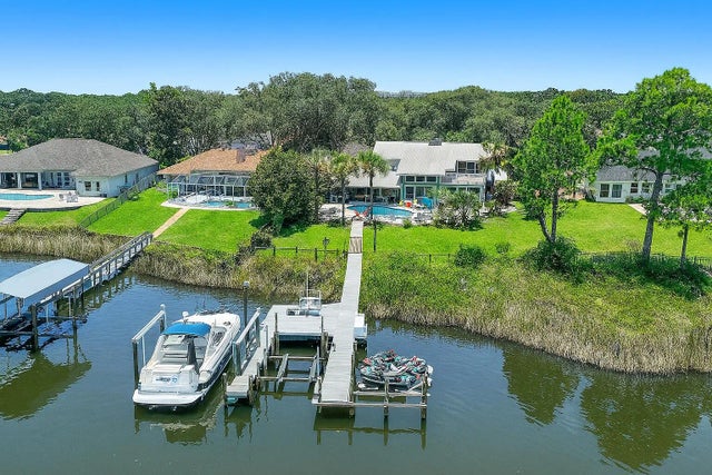 142 Indian Bayou Drive, Destin