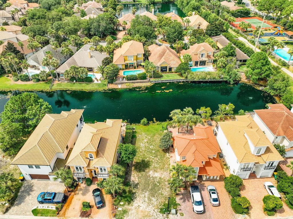 21 of 27 - 270 Calusa Boulevard, Destin, FL