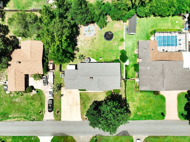 Photo of Listing #981537