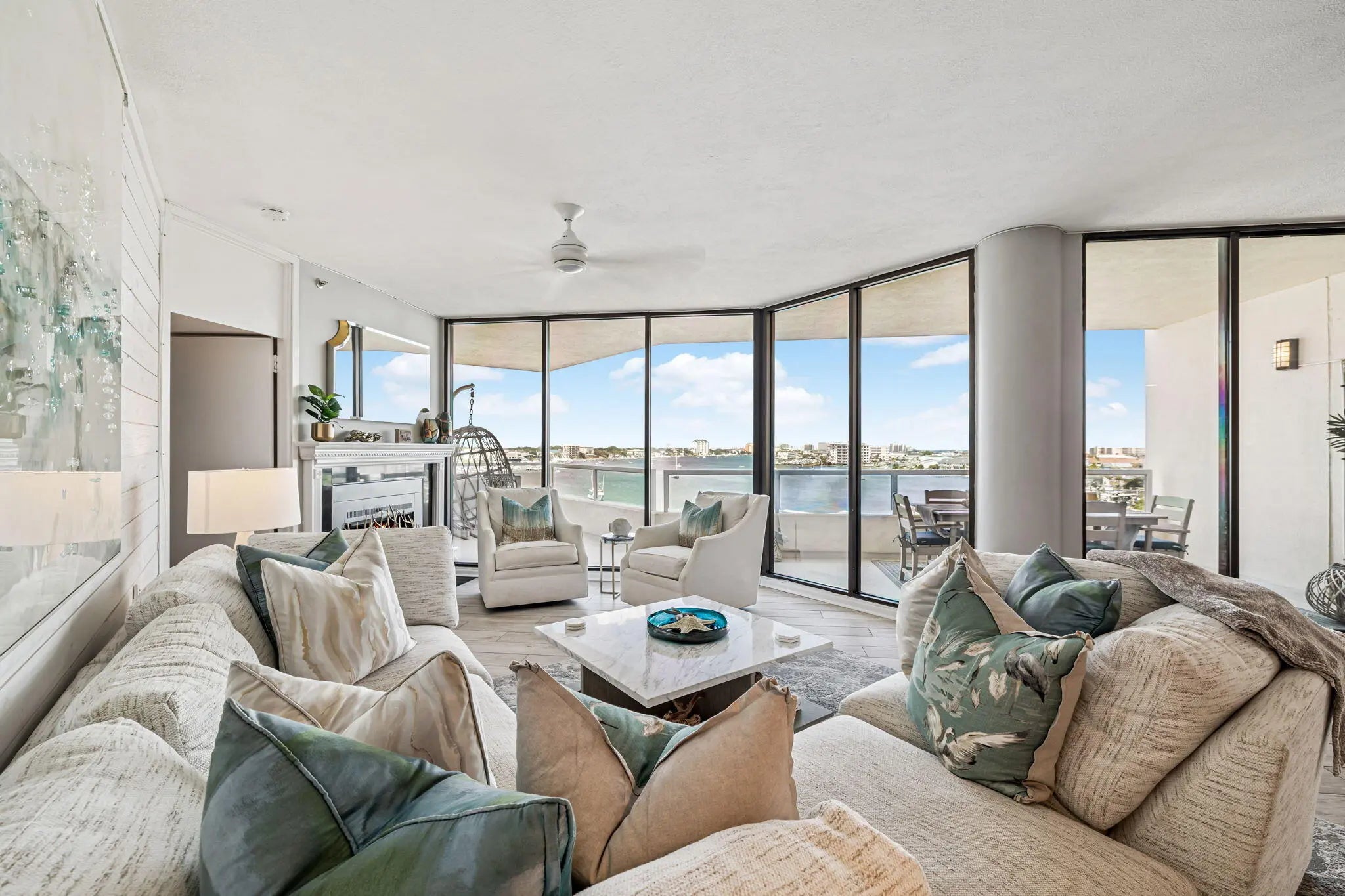 Photo of Listing #981536