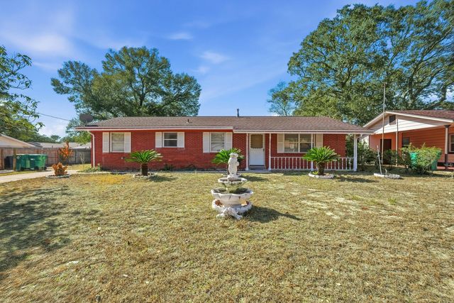 Photo of Listing #981570