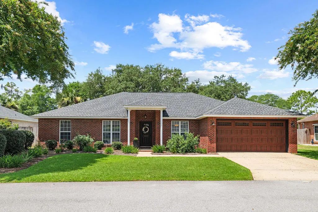 1614 Myrtlewood Lane, Niceville