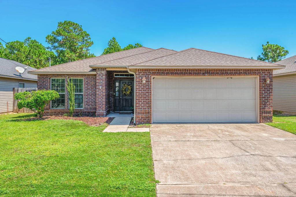 2222 Pawnee Drive, Navarre