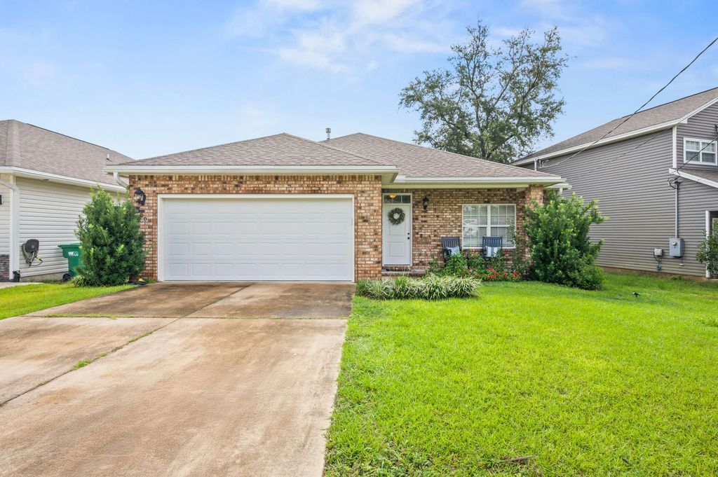 350 Fir Avenue, Niceville