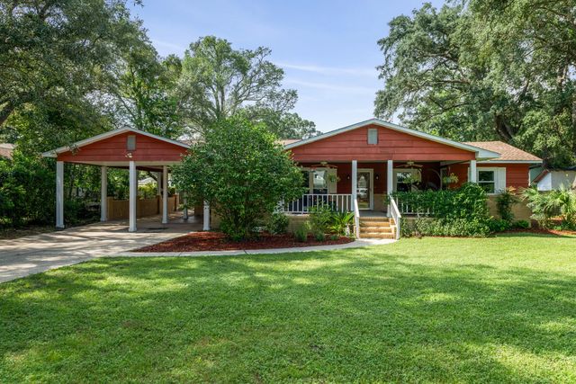 Photo of Listing #982110