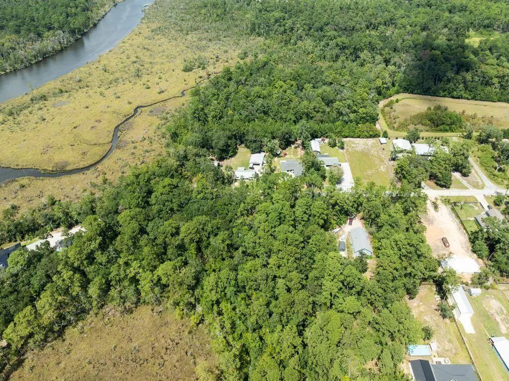 13 of 43 - Tbd Sparkleberry Lane, Freeport, FL