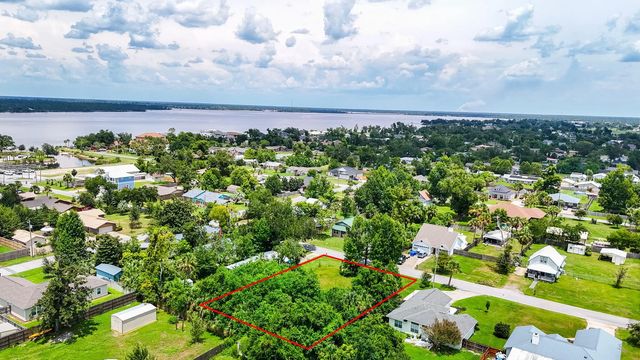 Photo of Listing #982036