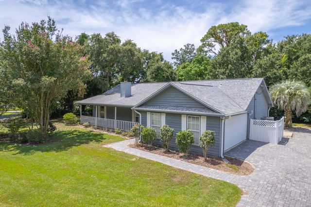 Photo of Listing #983129