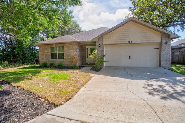 Photo of Listing #982313