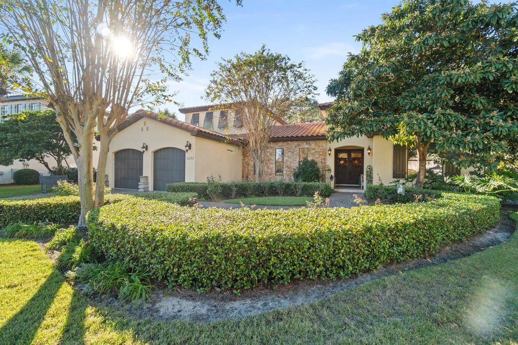1637 San Marina Boulevard, Miramar Beach