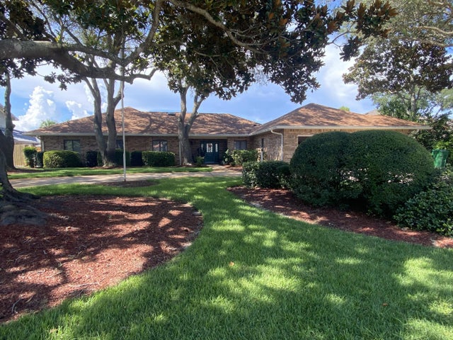 140 Indian Bayou Drive, Destin