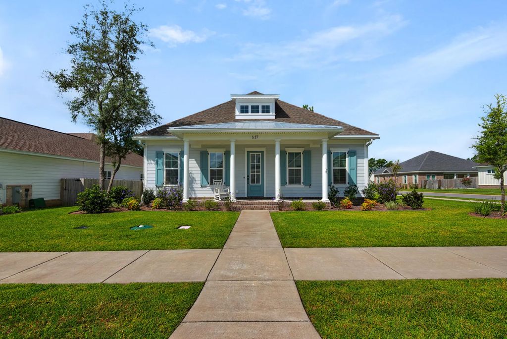 637 Chamomile Court, Niceville