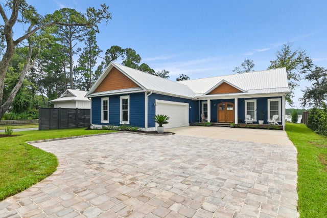 1430 Lagrange Road, Freeport